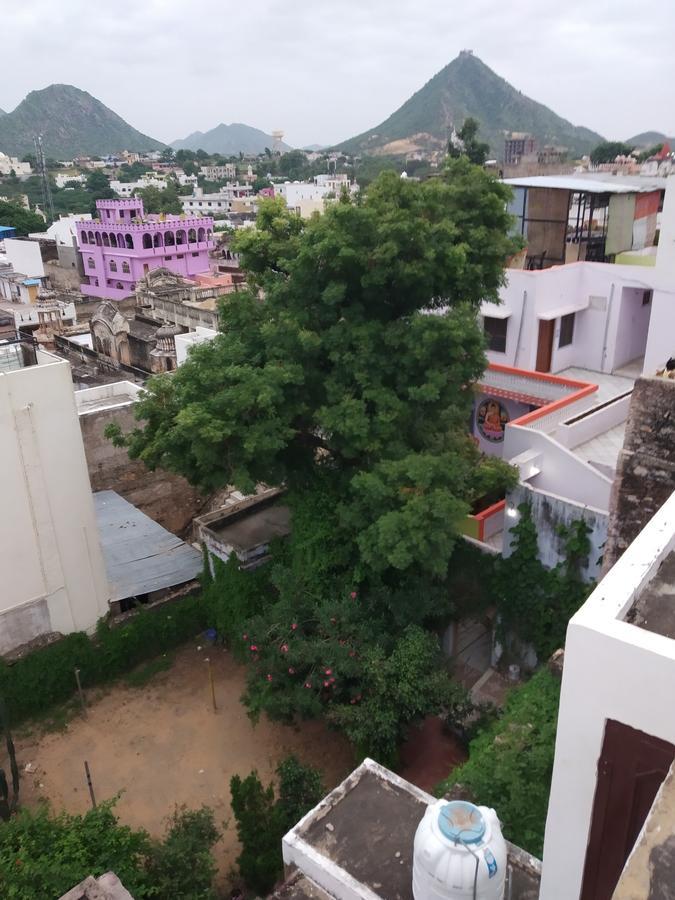 Hotel Paramount Palace Pushkar Exterior photo